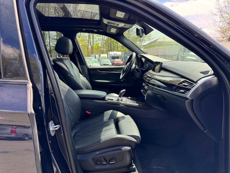 52178436 :رقم المزاد ، 5UXKR0C56J0X92077 vin ، 2018 Bmw X5 مزاد بيع