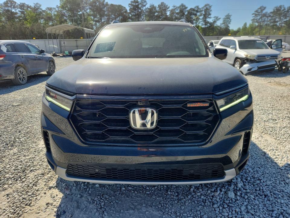 Продаж на аукціоні авто 2025 Honda Pilot, vin: 5FNYG1H68SB145711, номер лоту: 48906656