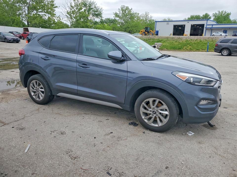 2018 Hyundai Tucson მანქანა იყიდება აუქციონზე, vin: KM8J33A47JU643577, აუქციონის ნომერი: 51271636