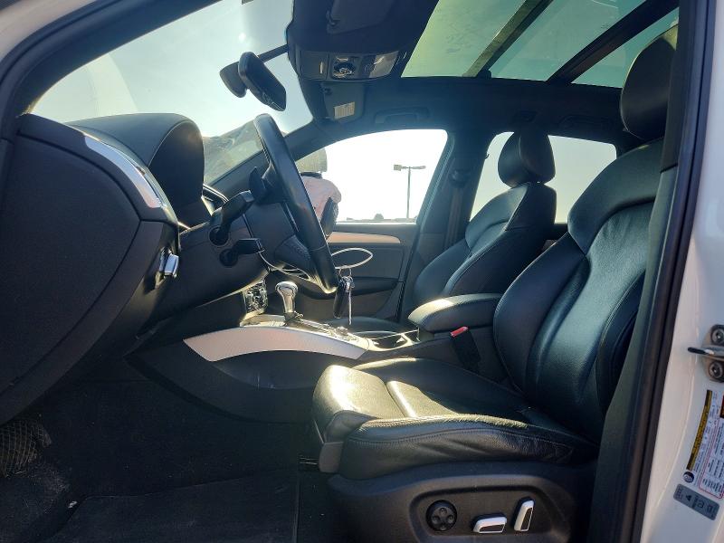 49458286 :رقم المزاد ، WA1M2AFP8HA077317 vin ، 2017 Audi Q5 مزاد بيع