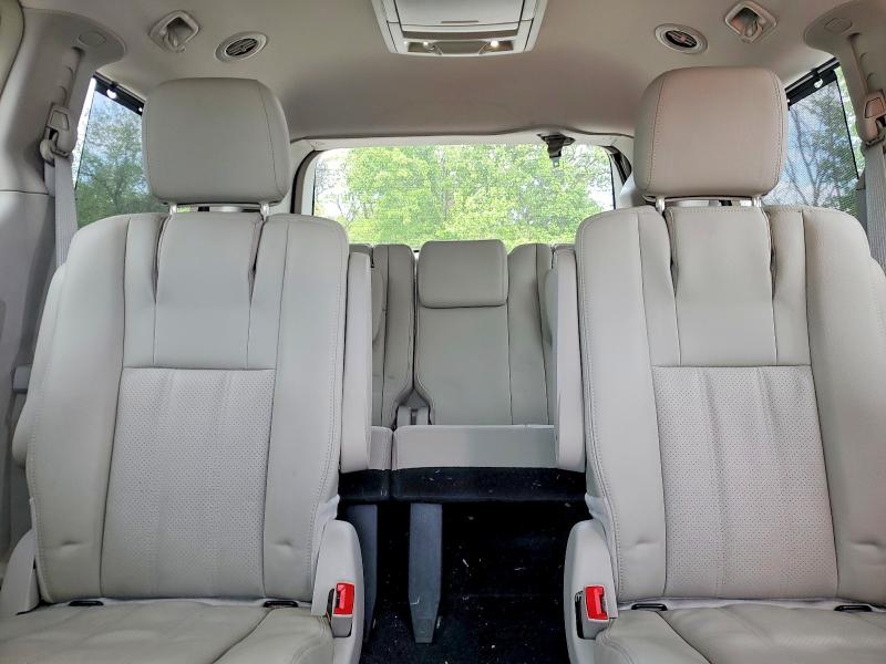 50388376 :رقم المزاد ، 2C4RC1CG4FR754739 vin ، 2015 Chrysler Town & Country مزاد بيع