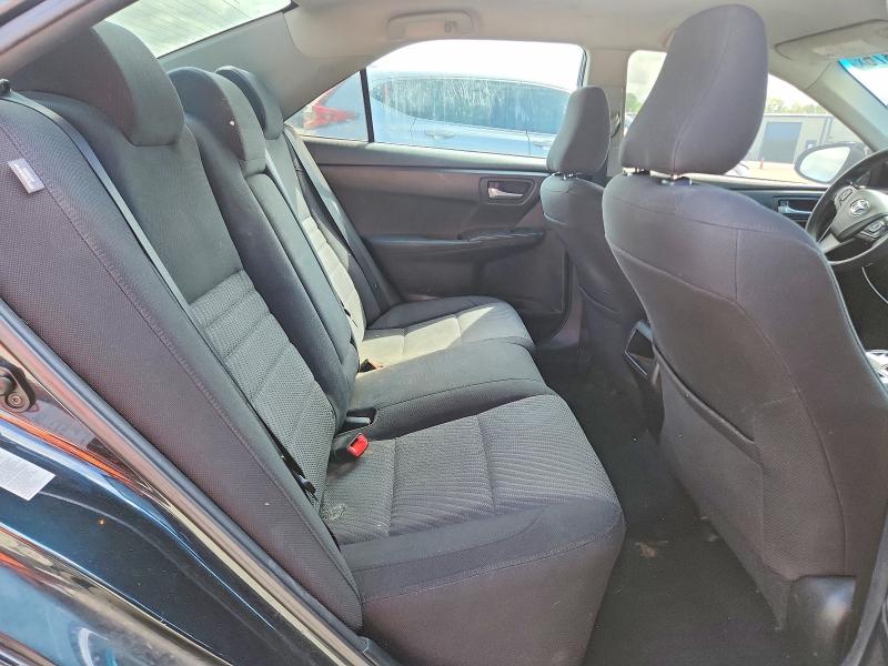 49590876 :رقم المزاد ، 4T4BF1FK4GR536704 vin ، 2016 Toyota Camry مزاد بيع
