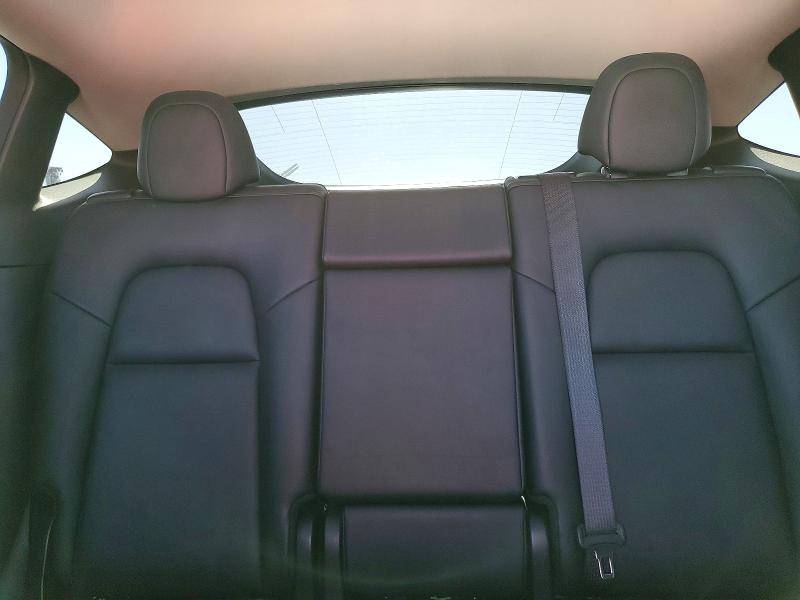 48596276 :رقم المزاد ، 5YJYGDED4MF163078 vin ، 2021 Tesla Model Y مزاد بيع