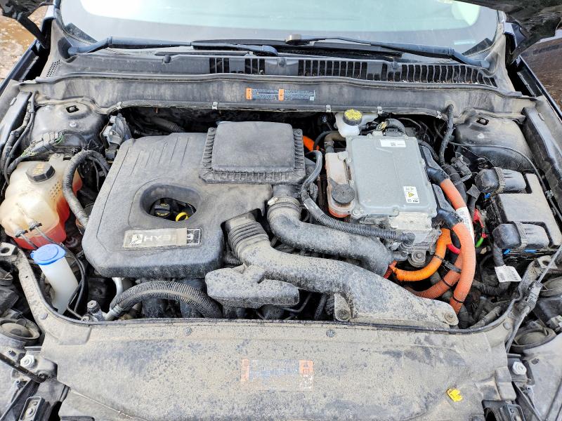 49851716 :رقم المزاد ، 3FA6P0UU3JR273668 vin ، 2018 Ford Fusion مزاد بيع