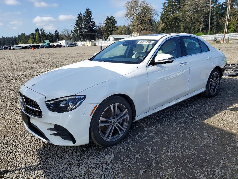 50518586 :رقم المزاد ، W1KZF8EB8MA933813 vin ، 2021 Mercedes-benz E مزاد بيع