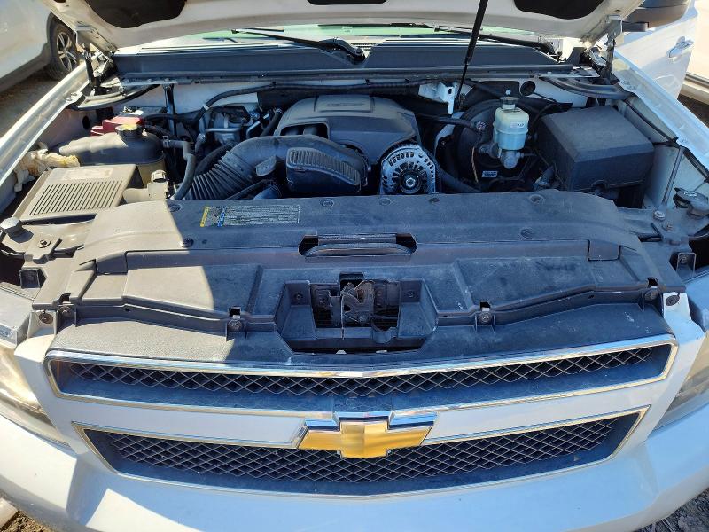 Auction sale of the 2011 Chevrolet Suburban, vin: 1GNSKJE32BR168482, lot number: 48817126