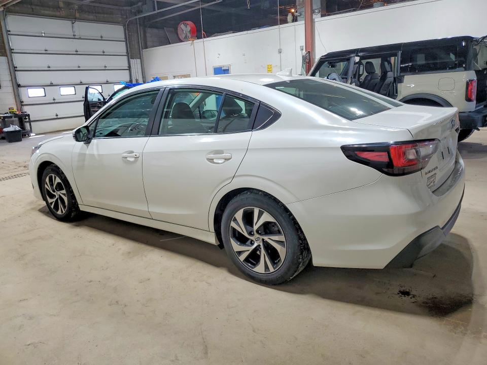 51687116 :رقم المزاد ، 4S3BWAF61M3013613 vin ، 2021 Subaru Legacy مزاد بيع