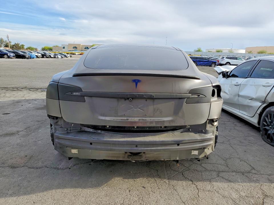 Продаж на аукціоні авто 2015 Tesla Model S, vin: 5YJSA1E16FF111966, номер лоту: 48991486