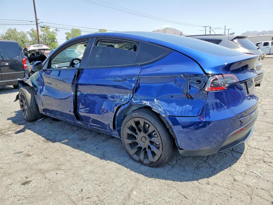Продажа на аукционе авто 2024 Tesla Model Y, vin: 7SAYGDEE9RF025927, номер лота: 51626166