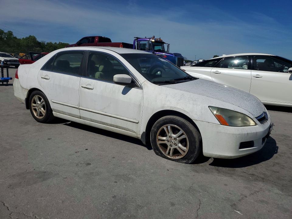 51870046 :رقم المزاد ، 1HGCM56316A042066 vin ، 2006 Honda Accord مزاد بيع
