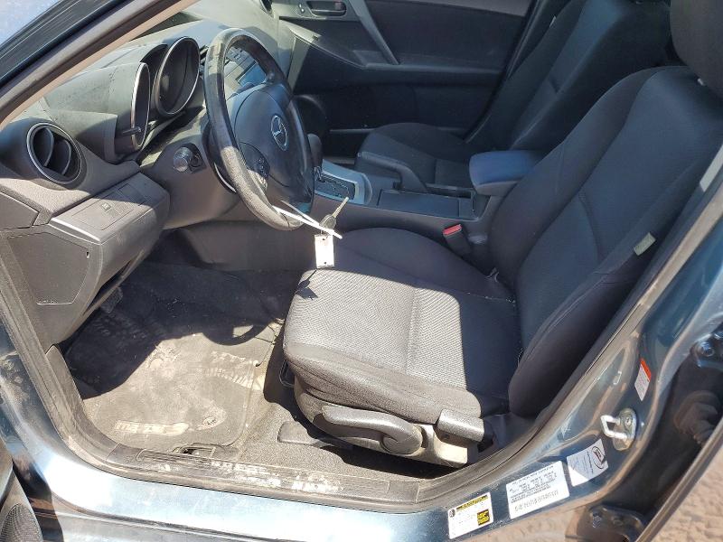 49614626 :رقم المزاد ، JM1BL1UG3B1446847 vin ، 2011 Mazda 3 مزاد بيع
