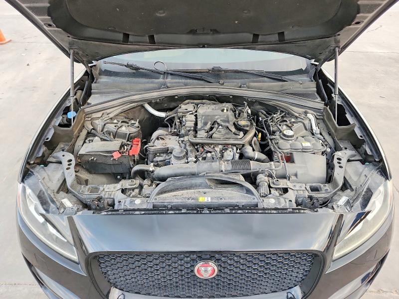 Продаж на аукціоні авто 2018 Jaguar F-pace, vin: SADCJ2FX2JA266081, номер лоту: 49066216