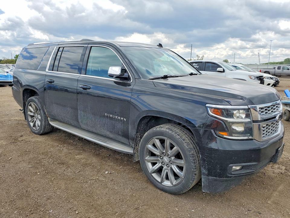 Продажа на аукционе авто 2015 Chevrolet Suburban, vin: 1GNSKJKC7FR141708, номер лота: 51786026
