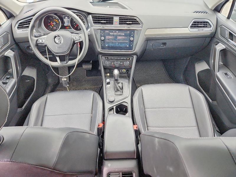 51694626 :رقم المزاد ، 3VV2B7AX3MM139745 vin ، 2021 Volkswagen Tiguan مزاد بيع