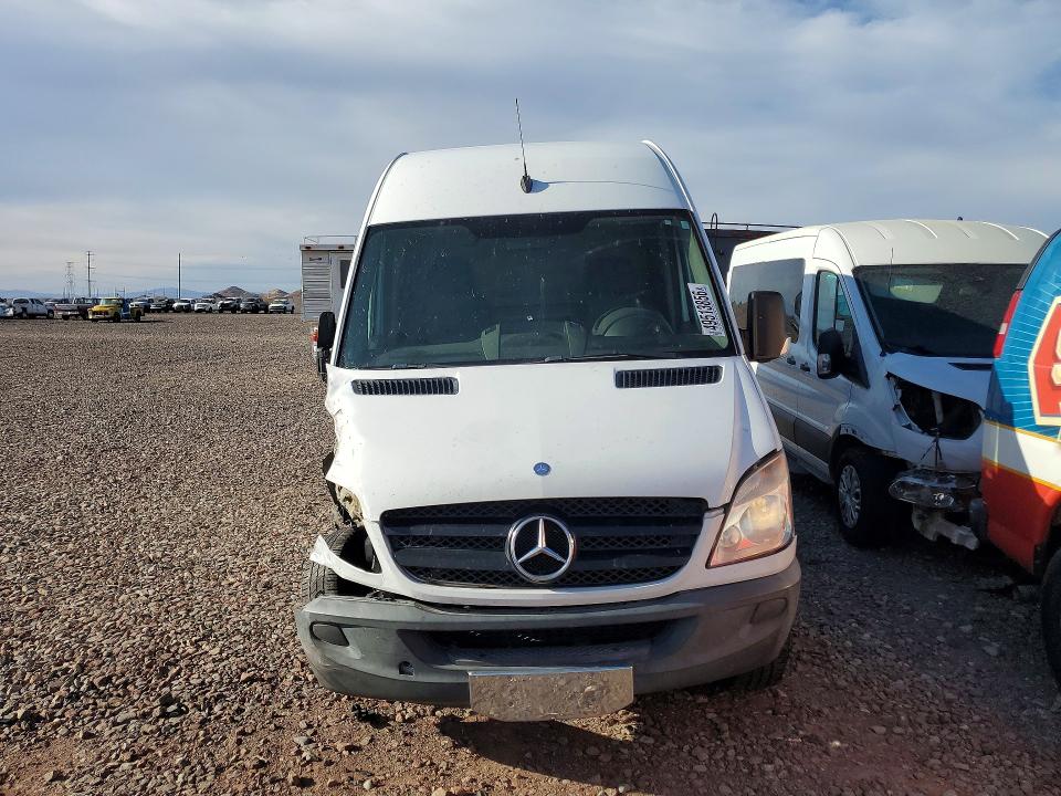 2013 Mercedes Benz Sprinter მანქანა იყიდება აუქციონზე, vin: WD3PE7CCXD5745193, აუქციონის ნომერი: 49513856