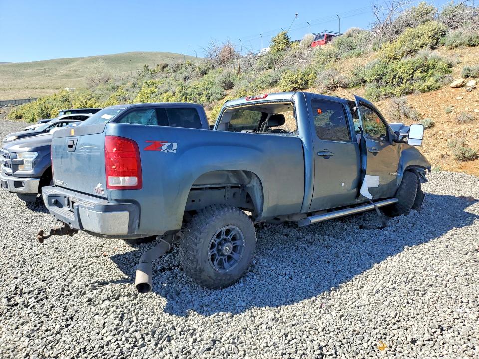 49087976 :رقم المزاد ، 1GTHK23677F509664 vin ، 2007 Gmc Sierra مزاد بيع