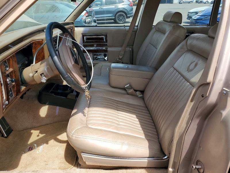 Продаж на аукціоні авто 1992 Cadillac Brougham, vin: 1G6DW5472NR706140, номер лоту: 49461106