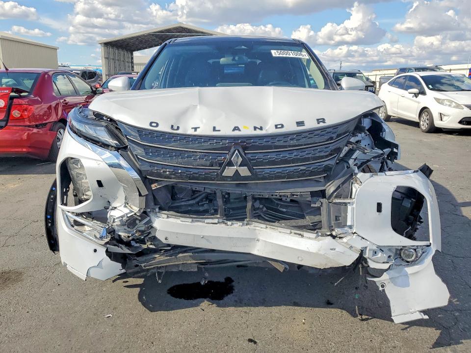 Продаж на аукціоні авто 2024 Mitsubishi Outlander, vin: JA4T5VA97RZ073877, номер лоту: 50001006