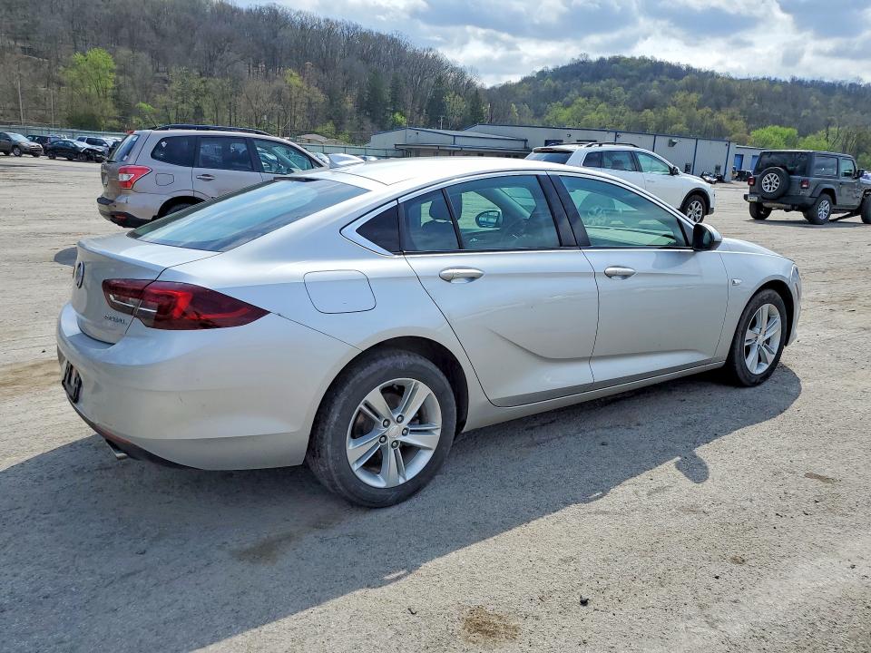 50053706 :رقم المزاد ، W04GL6SX1J1055338 vin ، 2018 Buick Regal مزاد بيع