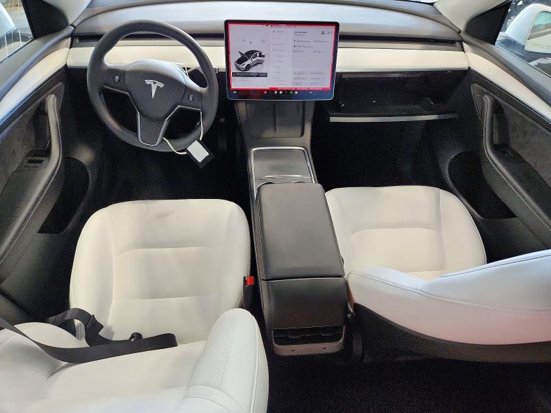 49672176 :رقم المزاد ، 7SAYGDEE1RF207993 vin ، 2024 Tesla Model Y مزاد بيع