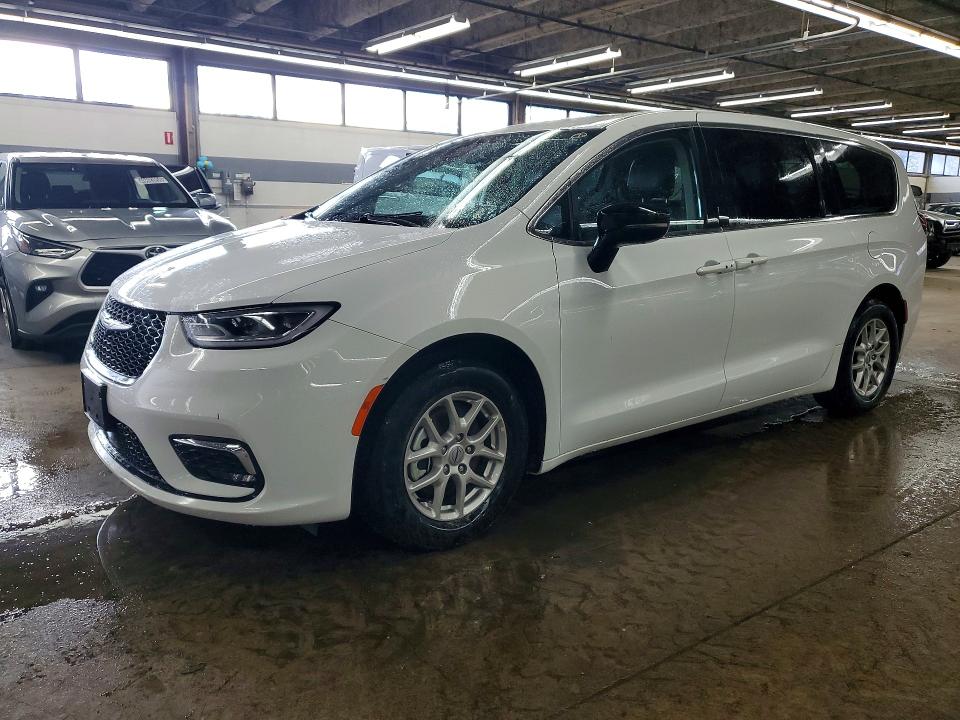 Aukcja sprzedaży 2024 Chrysler Pacifica, vin: 2C4RC1BG4RR176065, numer aukcji: 48794416