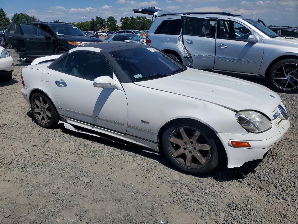 2001 Mercedes-benz Slk მანქანა იყიდება აუქციონზე, vin: WDBKK49F61F189493, აუქციონის ნომერი: 51469476