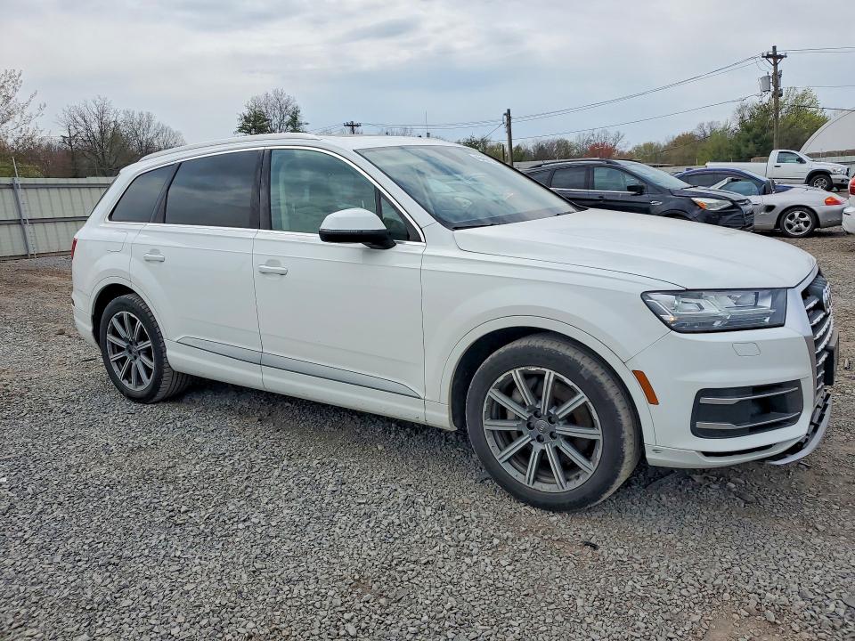 2018 Audi Q7 მანქანა იყიდება აუქციონზე, vin: WA1LAAF71JD042296, აუქციონის ნომერი: 49466156