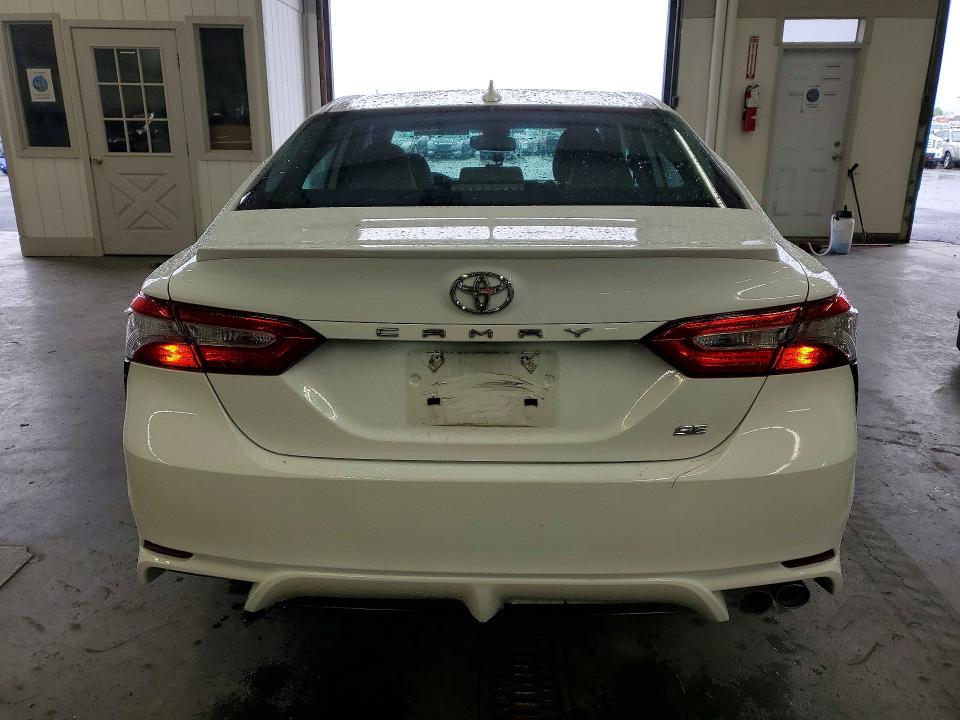 50368706 :رقم المزاد ، 4T1B11HK4KU262578 vin ، 2019 Toyota Camry مزاد بيع