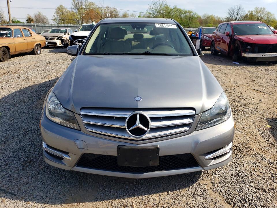 2012 Mercedes-benz C მანქანა იყიდება აუქციონზე, vin: WDDGF8BB3CF908816, აუქციონის ნომერი: 49944056