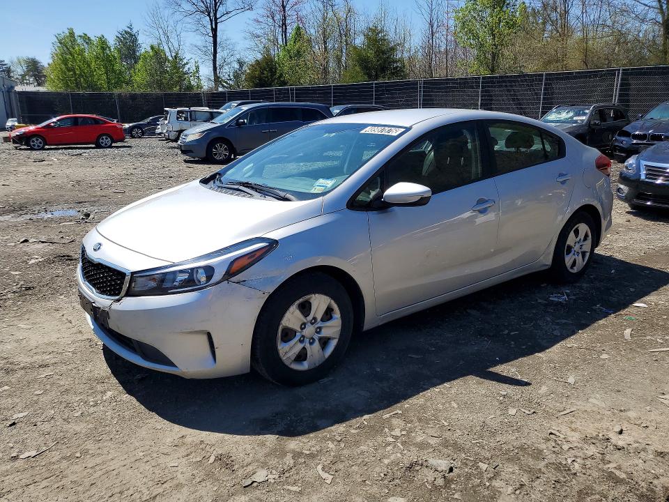 48987876 :رقم المزاد ، 3KPFK4A79JE270778 vin ، 2018 Kia Forte مزاد بيع