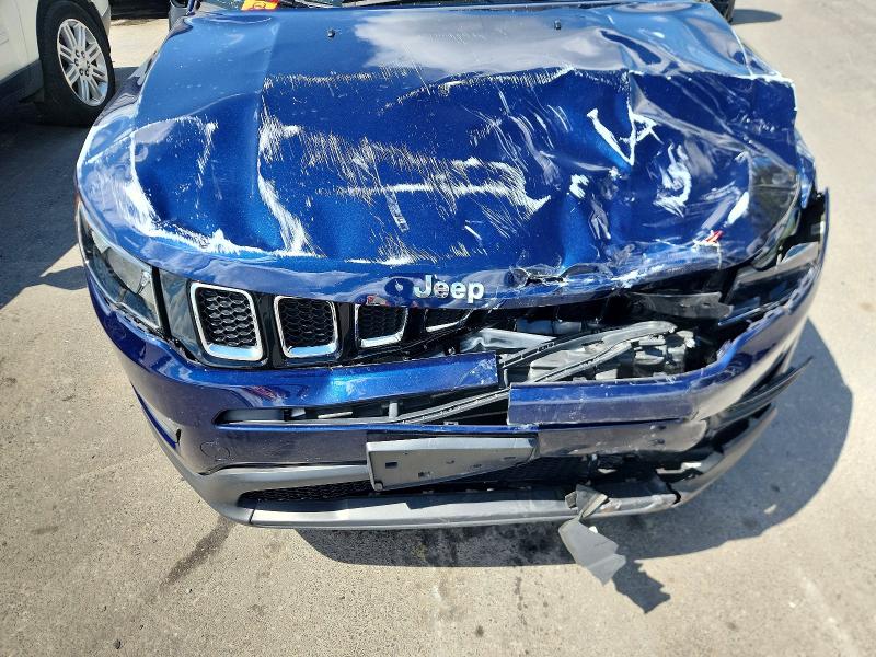 51472176 :رقم المزاد ، 3C4NJDAB7HT667074 vin ، 2017 Jeep Compass مزاد بيع