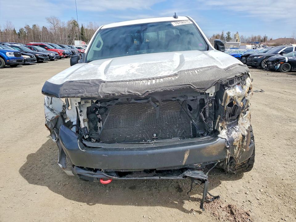 Продажа на аукционе авто 2020 Chevrolet Silverado, vin: 1GCPYFED9LZ356212, номер лота: 79756315
