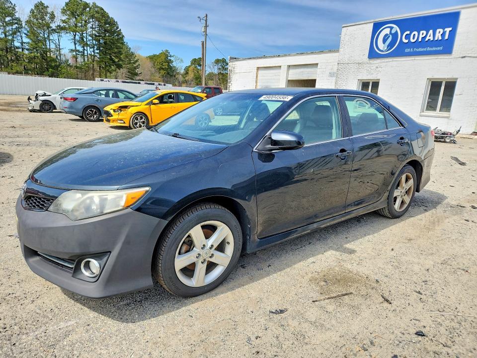 2014 Toyota Camry მანქანა იყიდება აუქციონზე, vin: 4T1BF1FKXEU343030, აუქციონის ნომერი: 49004556