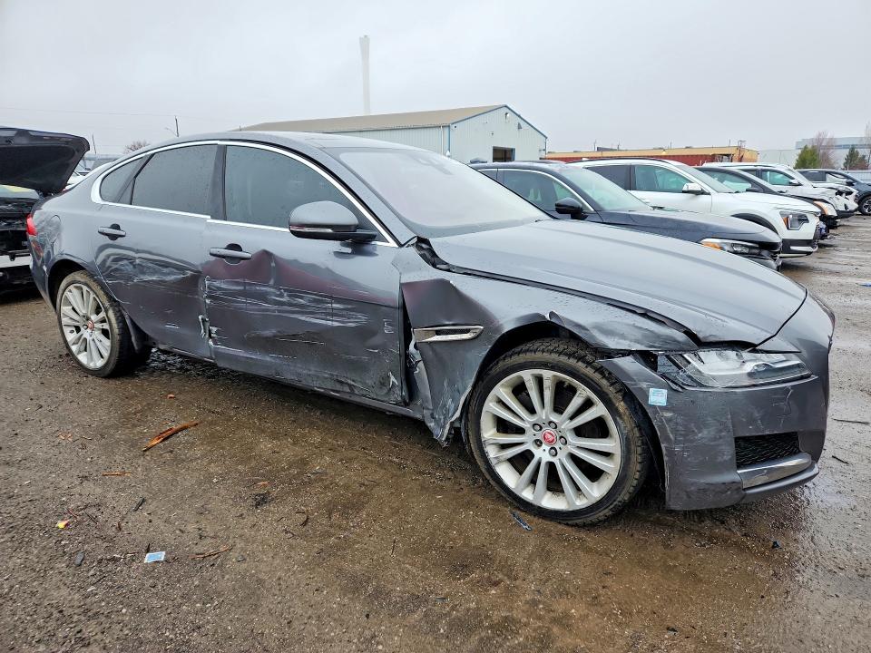 Продажа на аукционе авто 2017 Jaguar Xf, vin: SAJBK4BN1HCY51688, номер лота: 49579596