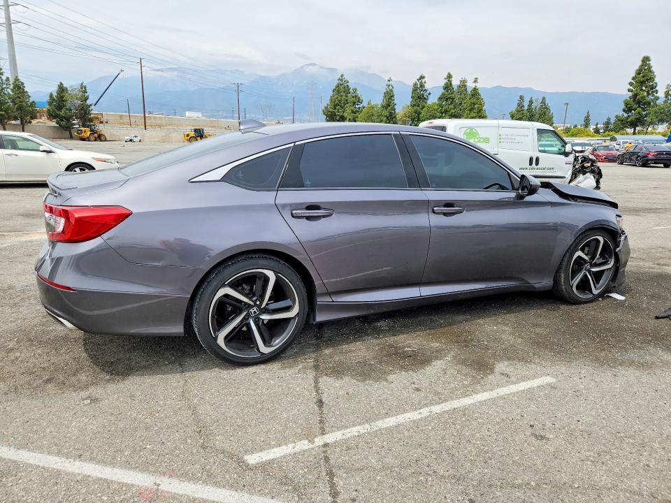 Продажа на аукционе авто 2020 Honda Accord, vin: 1HGCV1F30LA137218, номер лота: 50113196