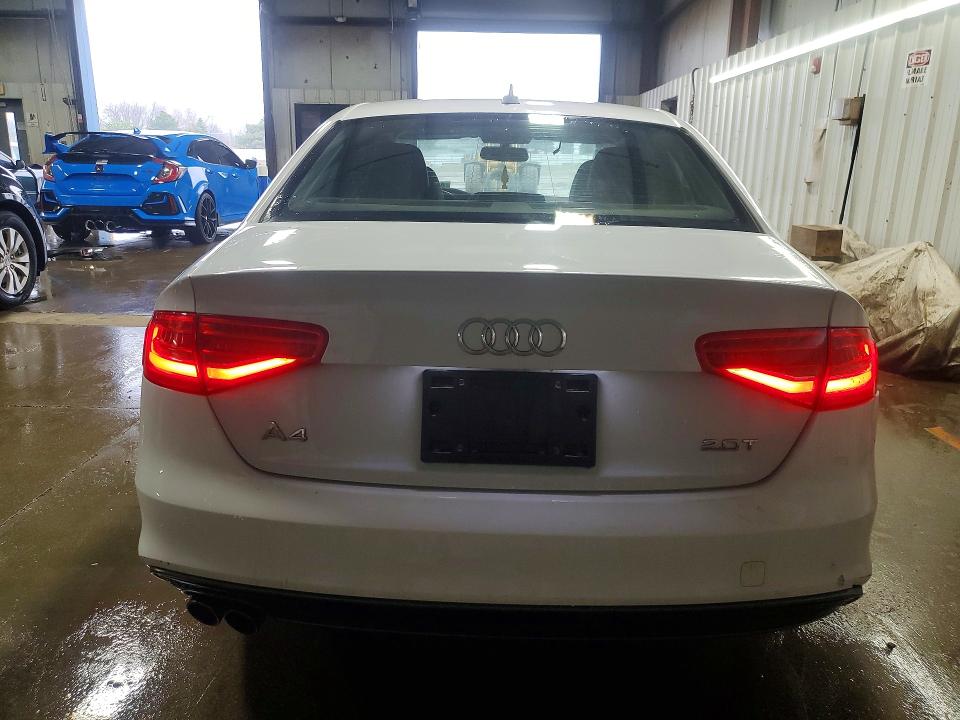 Продаж на аукціоні авто 2015 Audi A4, vin: WAUBFAFL3FN011758, номер лоту: 49635156
