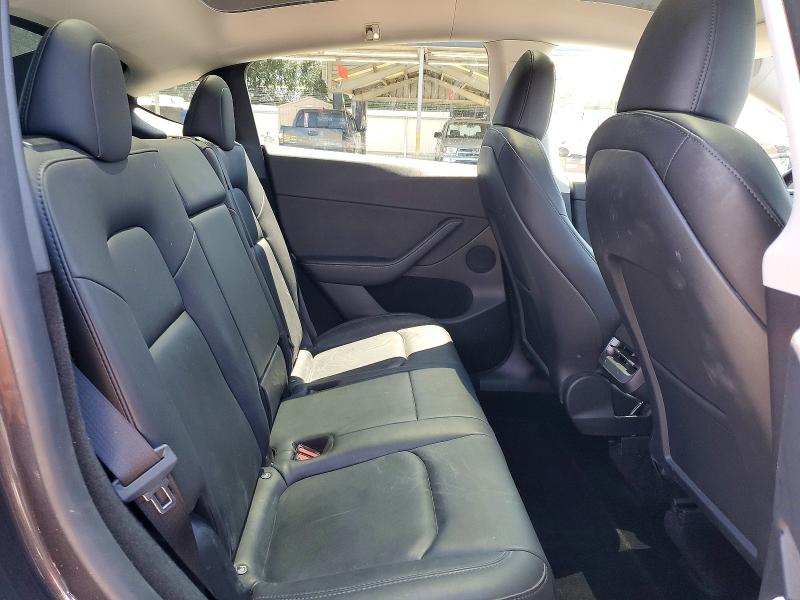 2024 Tesla Model Y მანქანა იყიდება აუქციონზე, vin: 7SAYGDEDXRF002874, აუქციონის ნომერი: 49754646