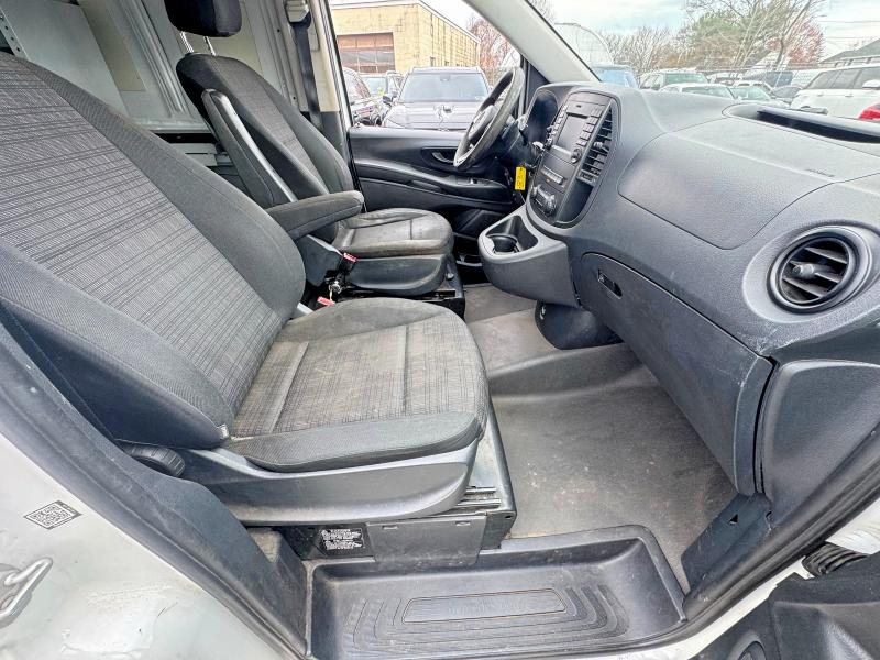 50176166 :رقم المزاد ، WD3PG2EA7G3131209 vin ، 2016 Mercedes-benz Metris مزاد بيع
