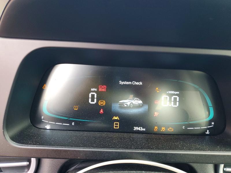 2025 Hyundai Elantra მანქანა იყიდება აუქციონზე, vin: KMHLL4DG5SU992338, აუქციონის ნომერი: 48316136
