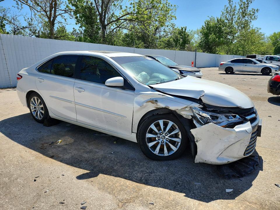 Aukcja sprzedaży 2015 Toyota Camry, vin: 4T1BK1FK4FU029922, numer aukcji: 50671786