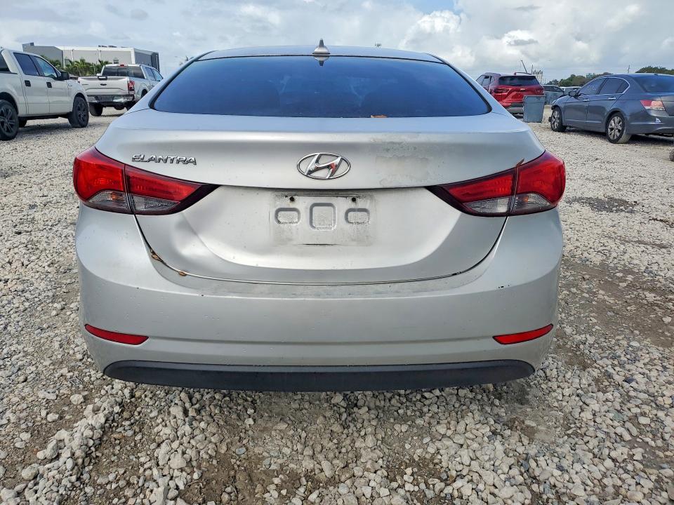 Продажа на аукционе авто 2016 Hyundai Elantra, vin: 5NPDH4AEXGH765483, номер лота: 47924156