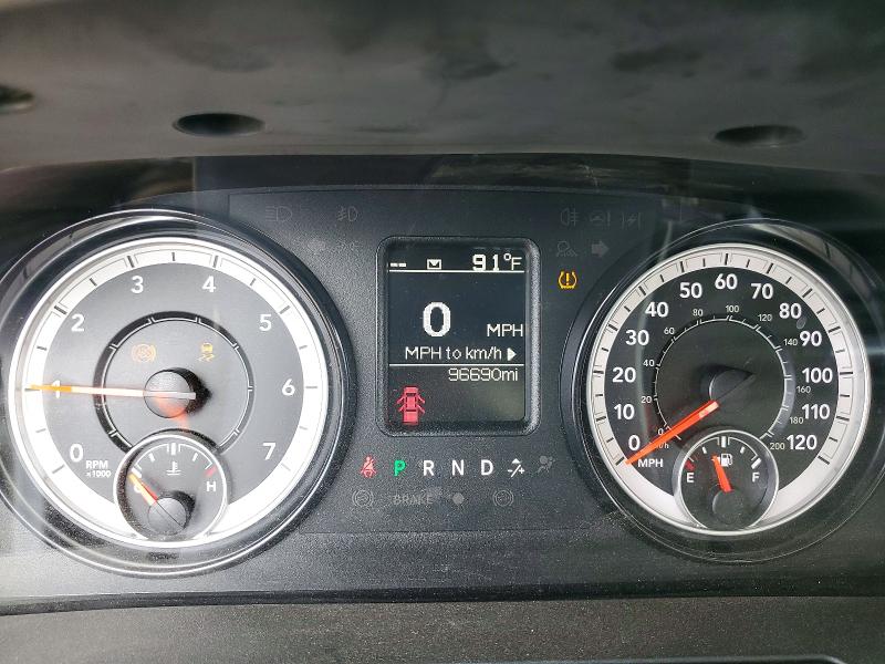 49367856 :رقم المزاد ، 1C6RR6FG4MS575627 vin ، 2021 Ram 1500 Classic مزاد بيع