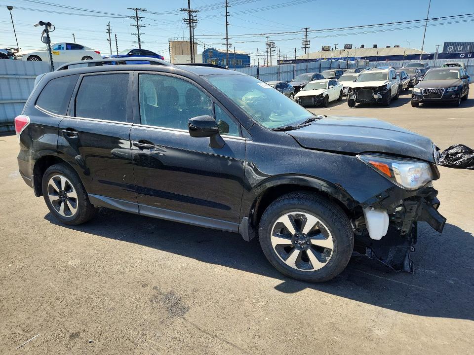48717866 :رقم المزاد ، JF2SJAECXJH471737 vin ، 2018 Subaru Forester مزاد بيع