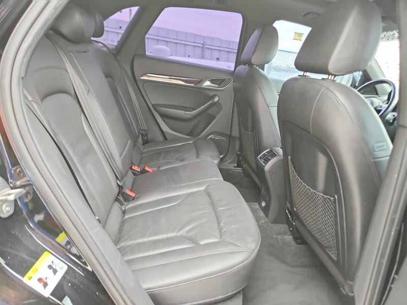 Продажа на аукционе авто 2015 Audi Q3, vin: WA1GFCFS6FR009288, номер лота: 48450846