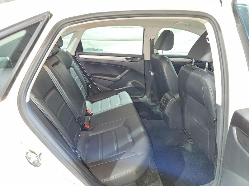 2019 Volkswagen Passat მანქანა იყიდება აუქციონზე, vin: 1VWLA7A31KC006013, აუქციონის ნომერი: 49564926