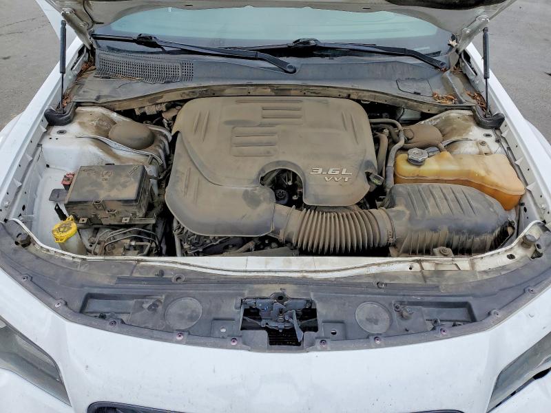 Продажа на аукционе авто 2016 Chrysler 300, vin: 2C3CCABG5GH233807, номер лота: 50684716