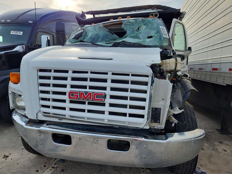 49318166 :رقم المزاد ، 1GDK7C13X6F406366 vin ، 2006 Gmc C7500 مزاد بيع