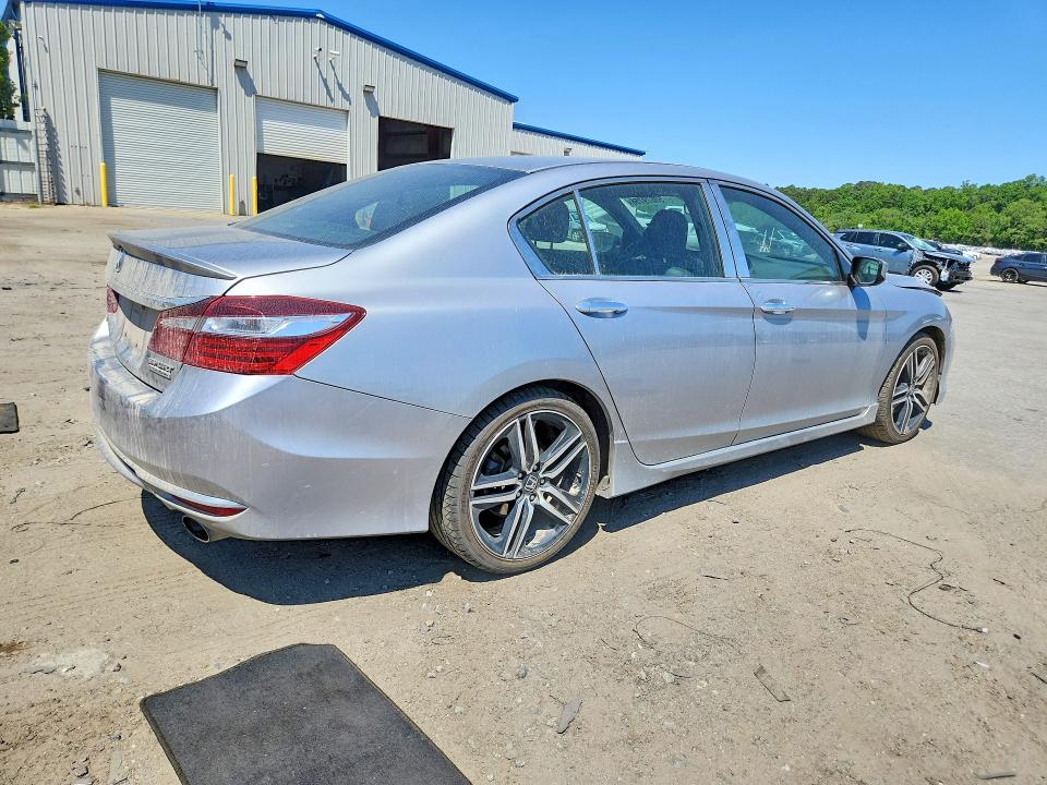 Продаж на аукціоні авто 2017 Honda Accord, vin: 1HGCR2F12HA006890, номер лоту: 50079756