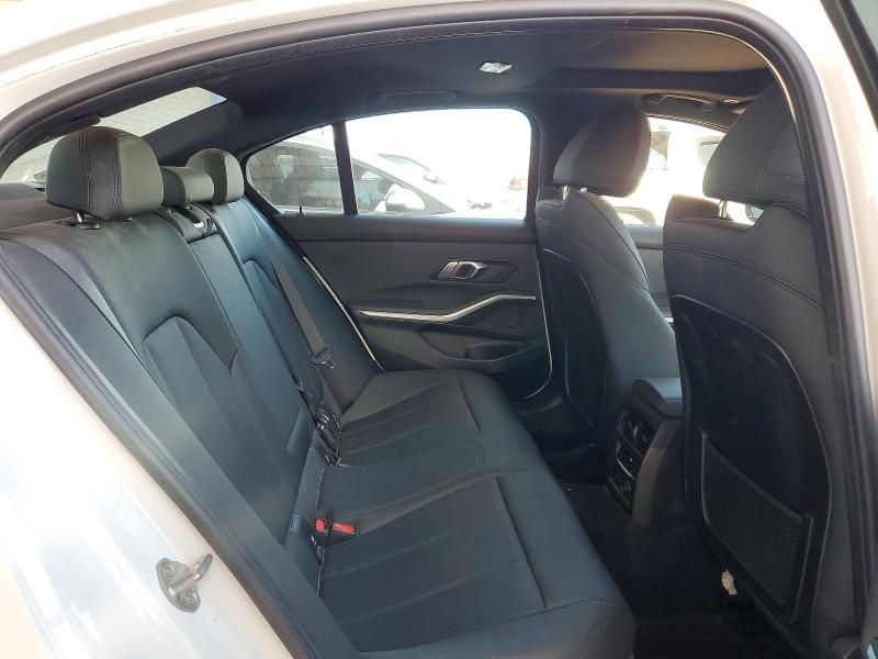 49977366 :رقم المزاد ، 3MW5R1J03L8B18521 vin ، 2020 Bmw 330i مزاد بيع