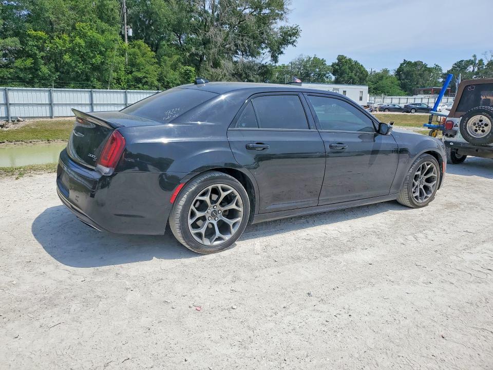 2017 Chrysler 300 მანქანა იყიდება აუქციონზე, vin: 2C3CCABT4HH639155, აუქციონის ნომერი: 50242496